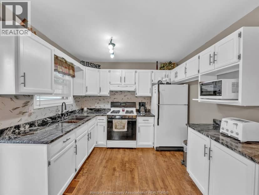 40 Westmoreland, Leamington, photo 3