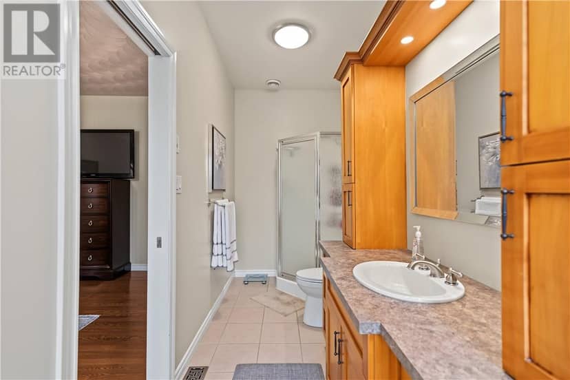 187 Ravina Avenue — photo 32 of 40
