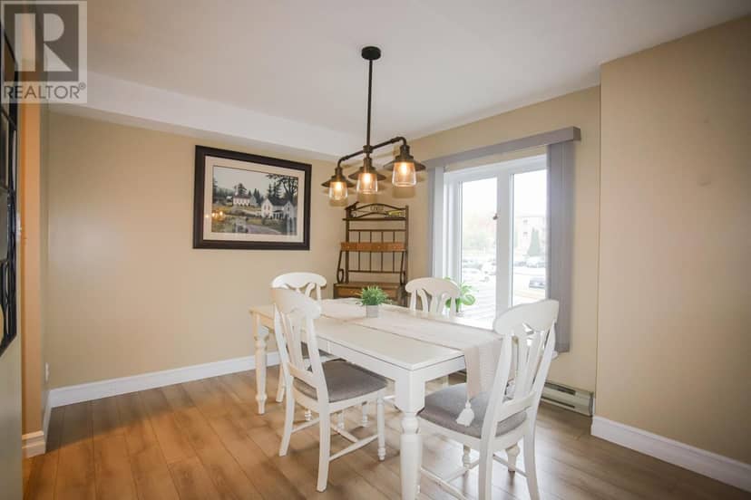 206 Breton RD # 7 — photo 16 of 40