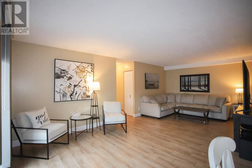 206 Breton RD # 7 — photo 3 of 40