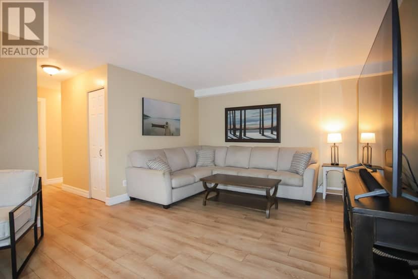 206 Breton RD # 7 — photo 8 of 40