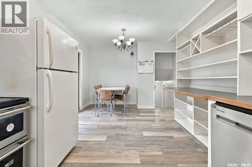119 McCarthy BOULEVARD — photo 12 of 40