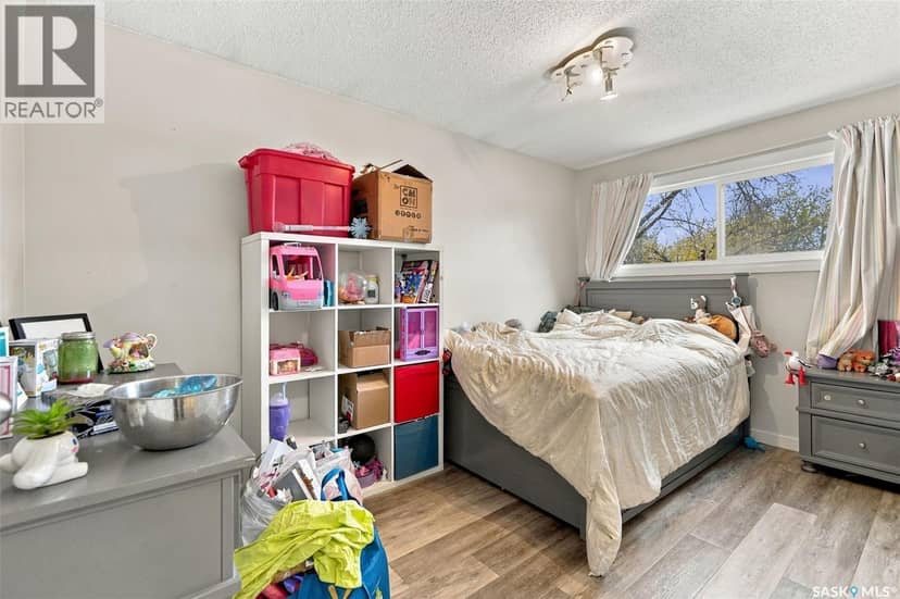 119 McCarthy BOULEVARD — photo 16 of 40