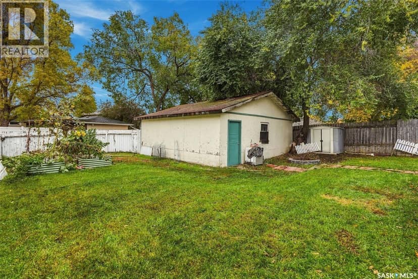 119 McCarthy BOULEVARD — photo 37 of 40