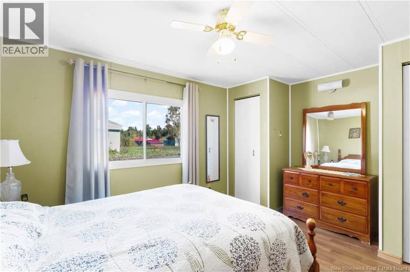 21 Hill Street — photo 16 of 31