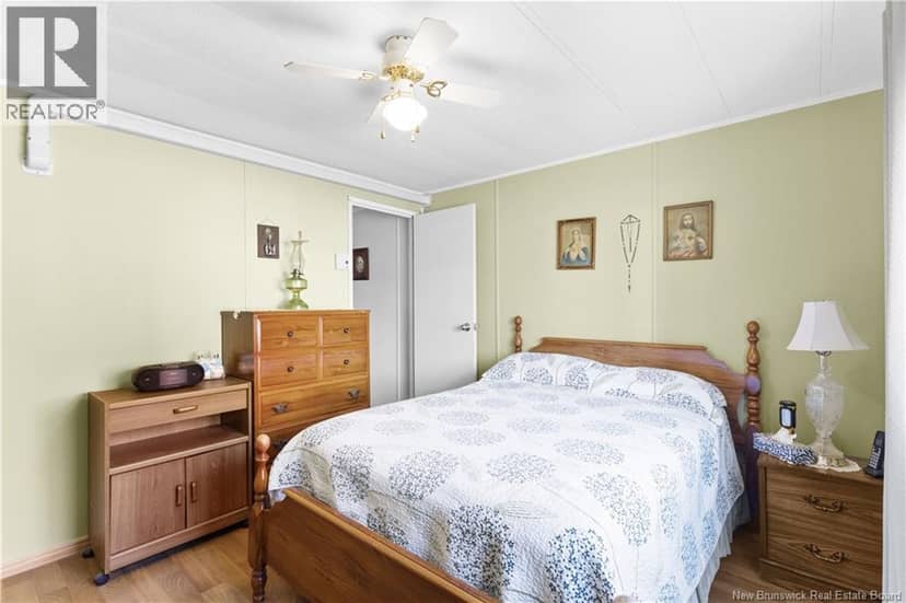 21 Hill Street — photo 18 of 31