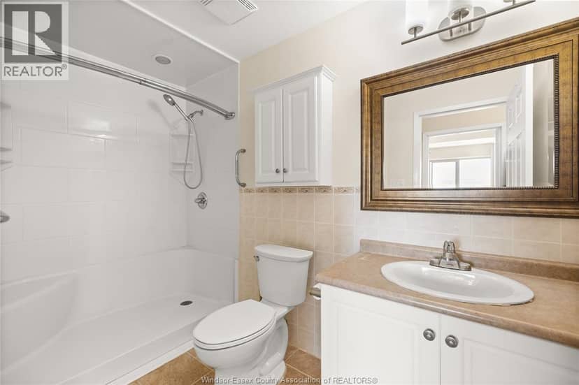 200 MANNING Unit# 311 — photo 18 of 25
