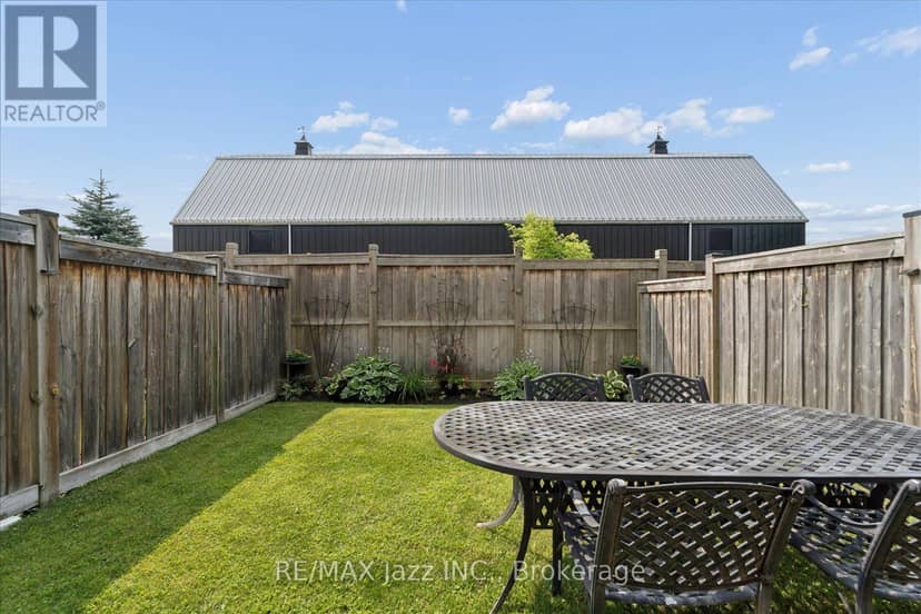 61 Great Gabe Crescent — photo 27 of 34