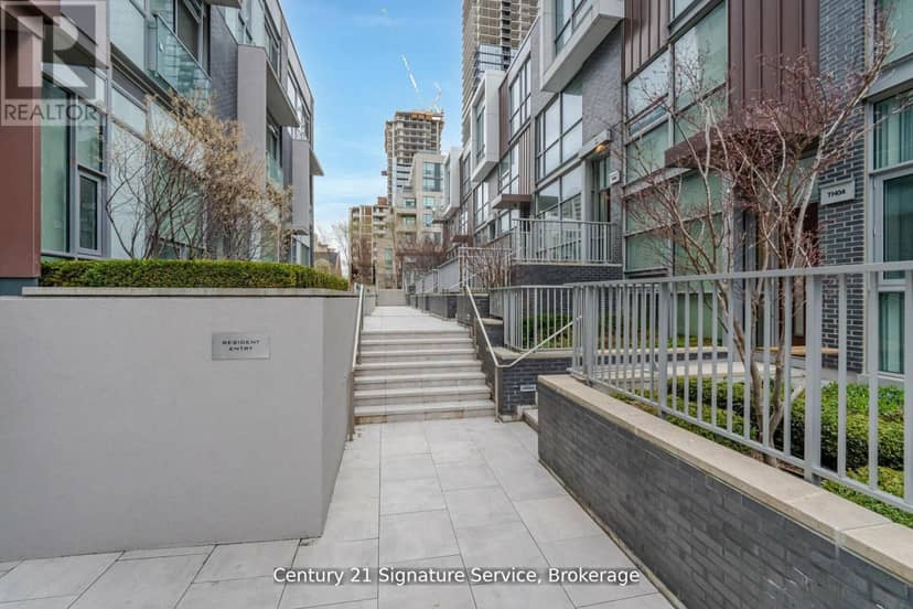 TH05 - 101 Erskine Avenue — photo 25 of 38