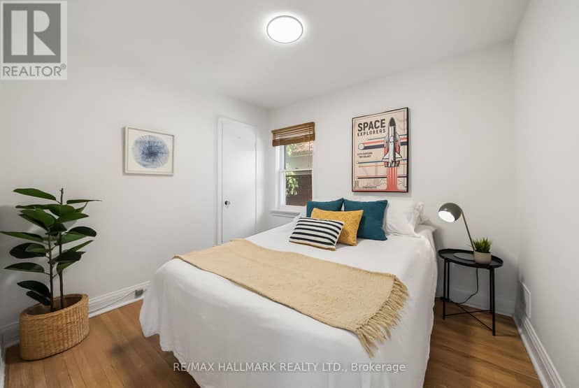 50 Connaught Avenue — photo 16 of 25
