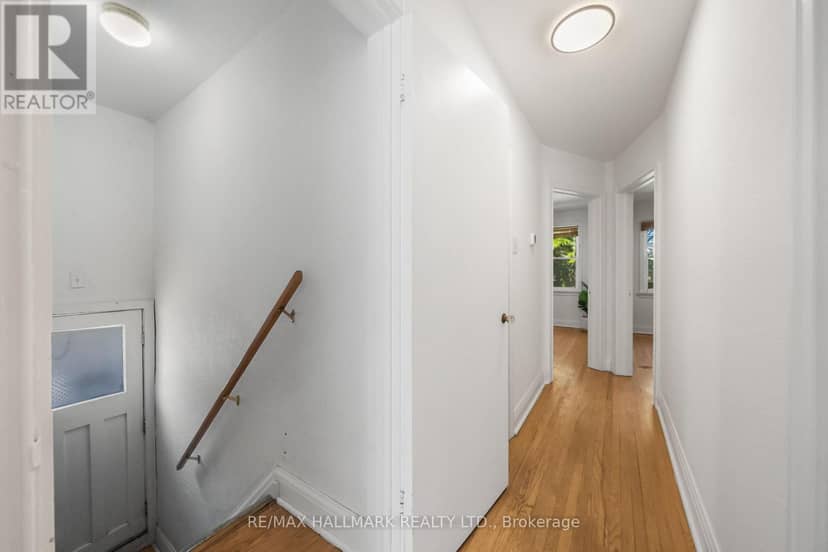 50 Connaught Avenue — photo 18 of 25