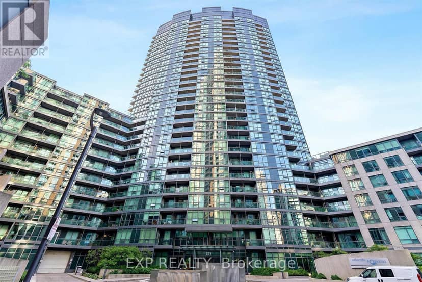 623 - 231 Fort York Boulevard — photo 3 of 27