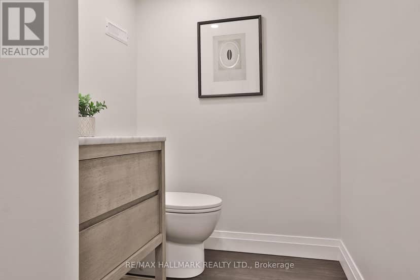 163 Roe Avenue — photo 36 of 40