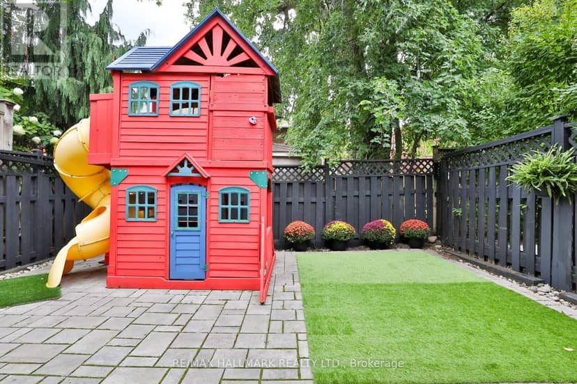 163 Roe Avenue — photo 40 of 40