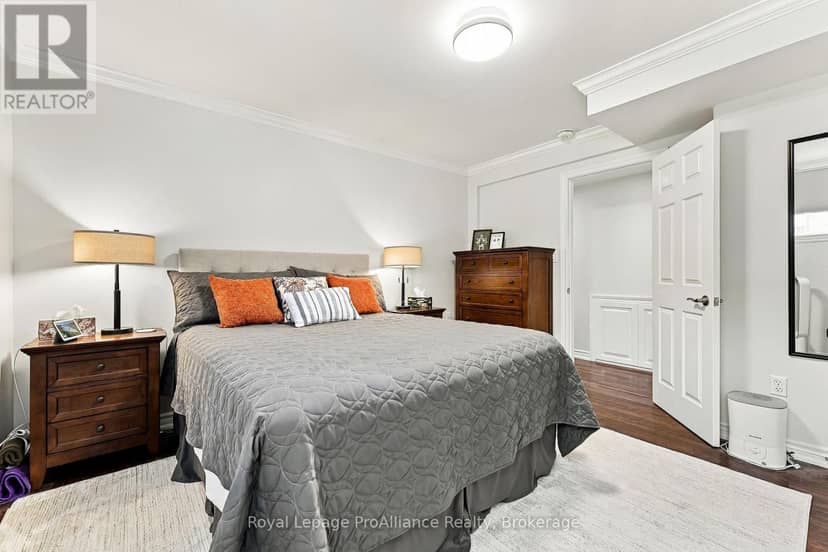 14 George Street — photo 40 of 40