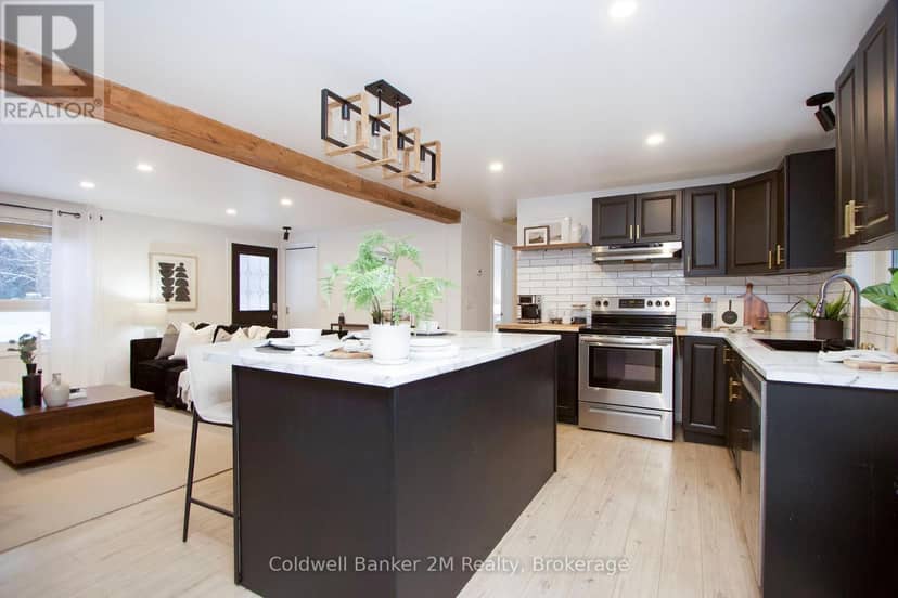 812 Burnham Street — photo 16 of 40