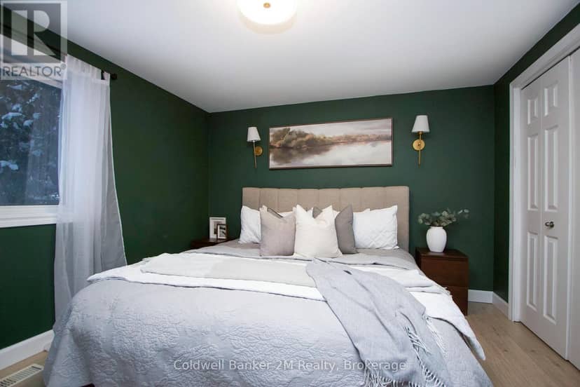 812 Burnham Street — photo 19 of 40