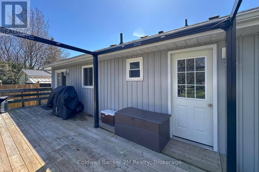 812 Burnham Street — photo 39 of 40