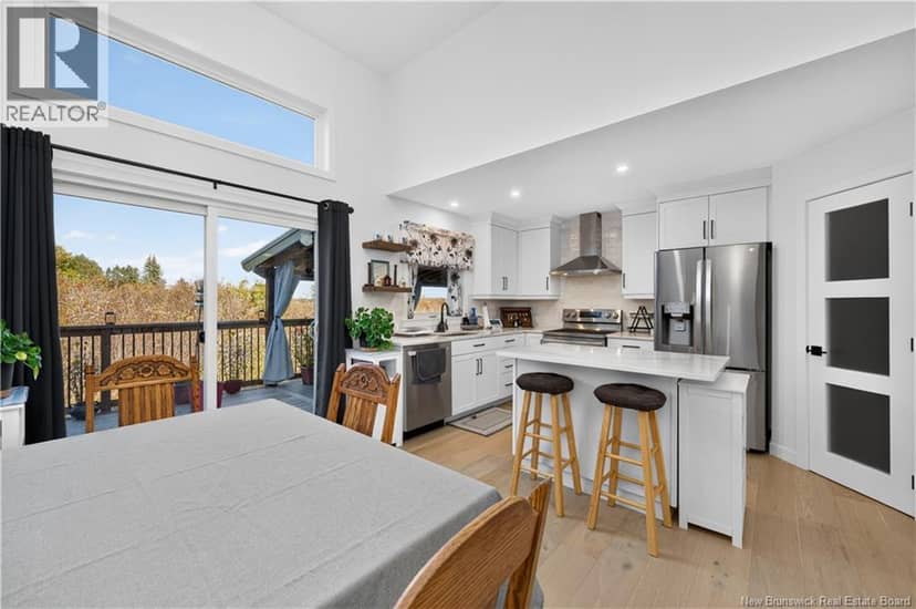 18 Orin Drive, Riverview, photo 5