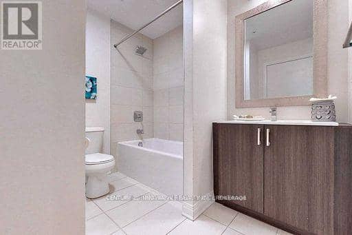 511 - 22 East Haven Drive — photo 14 of 20
