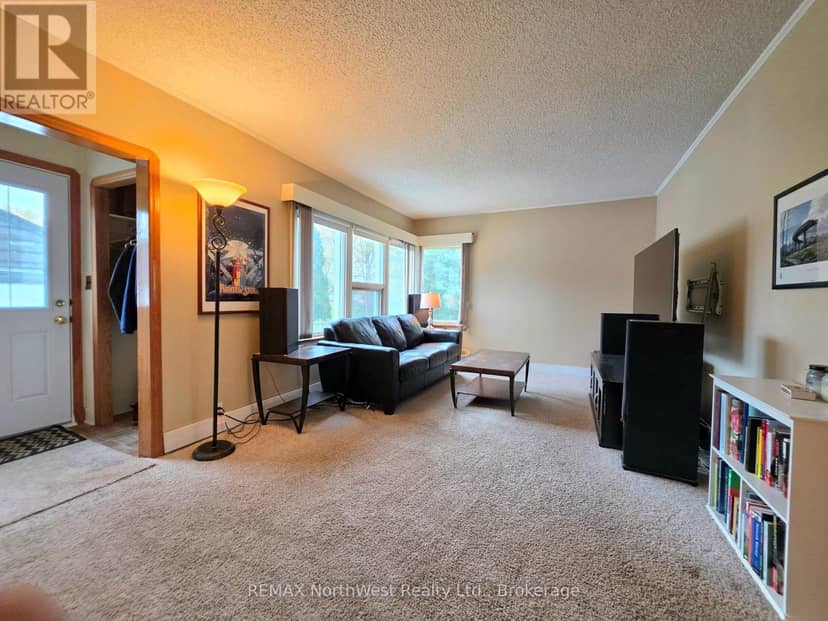516 Seventh Avenue S, Kenora, photo 7