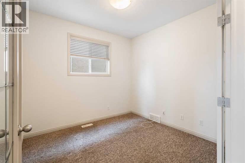 53 Sherwood Way NW — photo 18 of 40