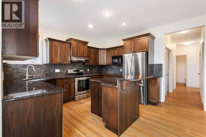53 Sherwood Way NW — photo 15 of 40