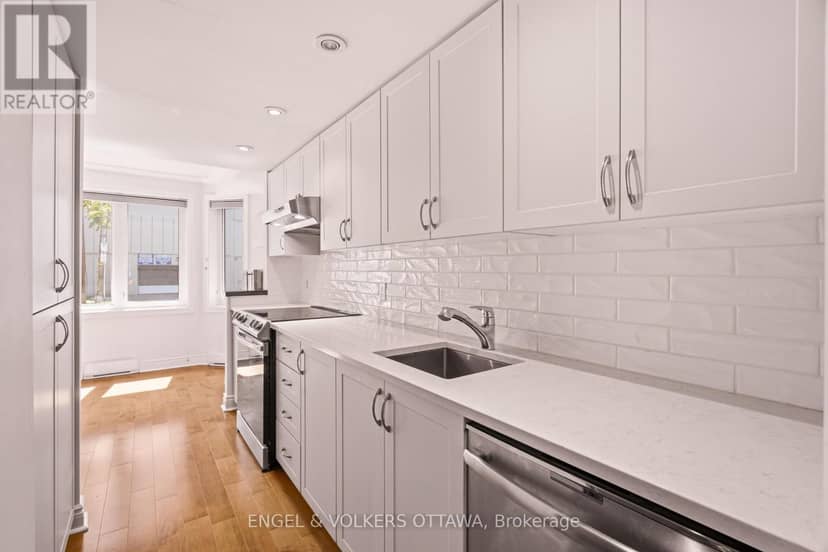 101 - 45 Argyle Avenue — photo 16 of 40