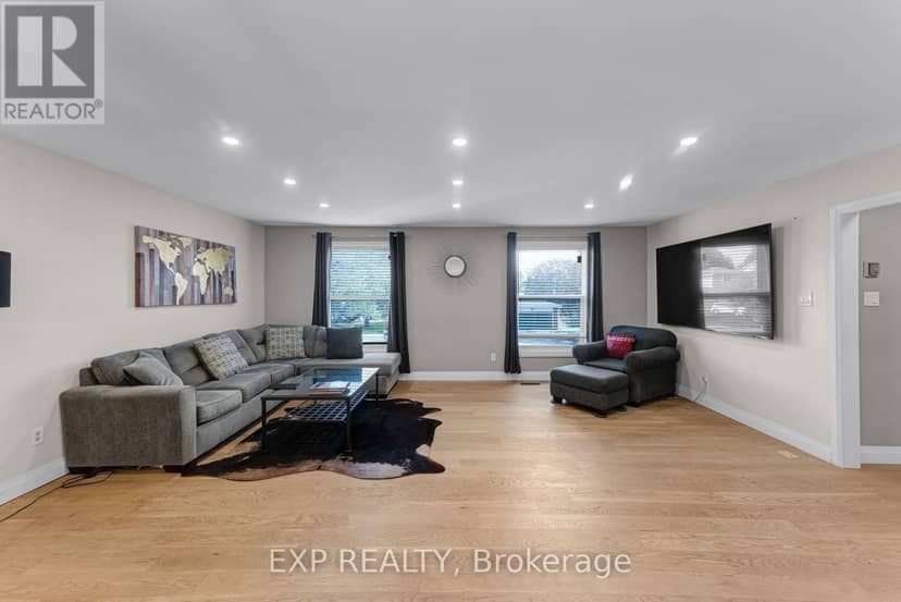 79 Beswick Drive, Newmarket, photo 7