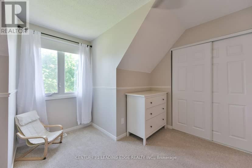 30 McGuire Crescent — photo 31 of 40