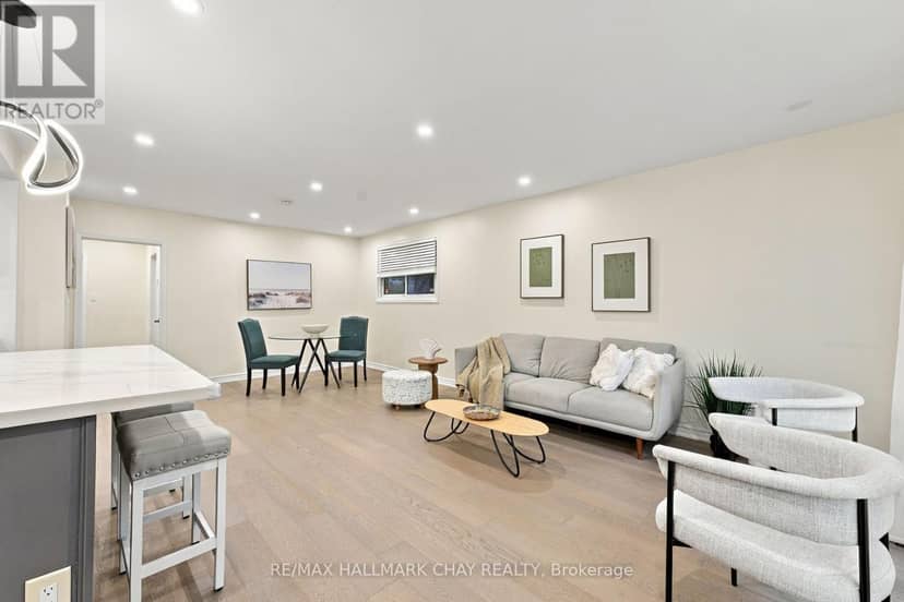 11 Davidson Road, Aurora, photo 7