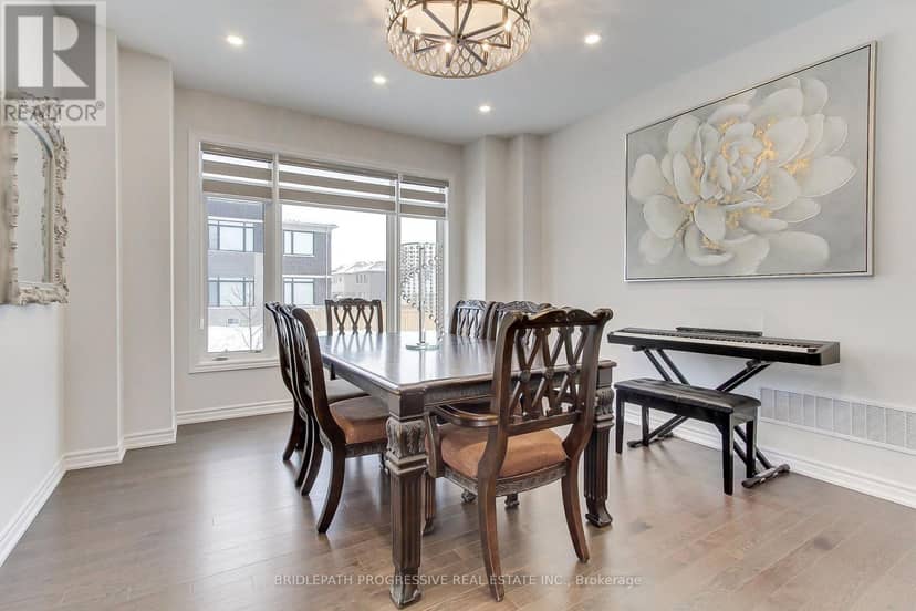 145 Terry Fox Drive, Barrie, photo 5