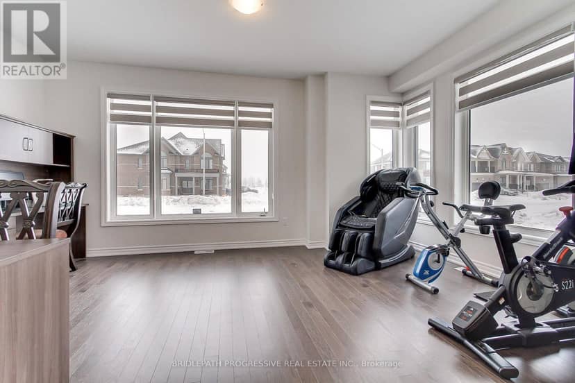 145 Terry Fox Drive, Barrie, photo 6