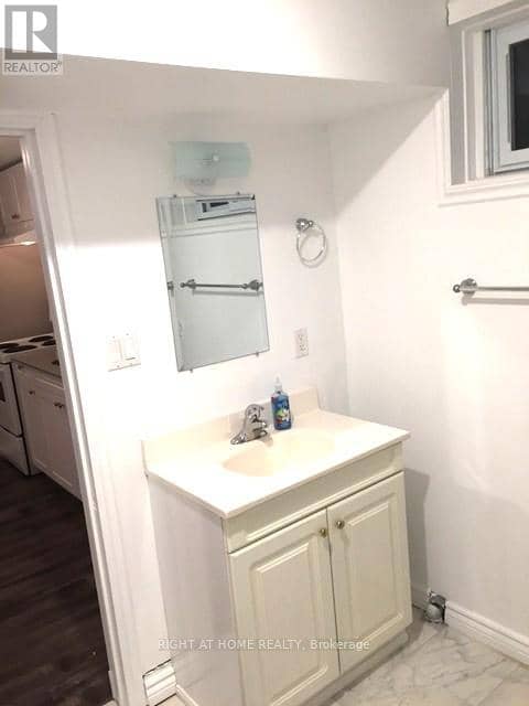 23 Carlton Road — photo 17 of 21