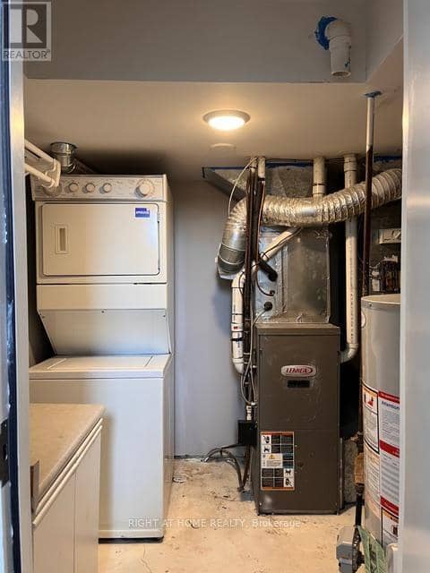 23 Carlton Road — photo 18 of 21