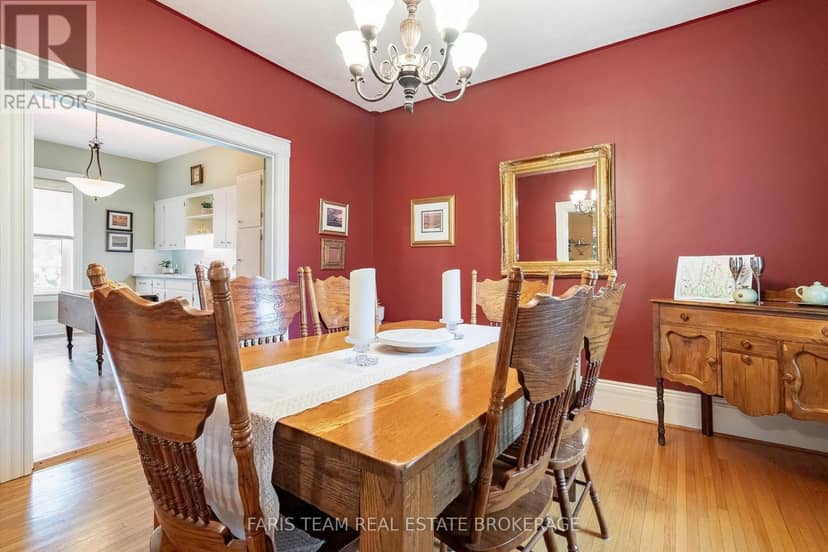 421 Midland Avenue — photo 10 of 40