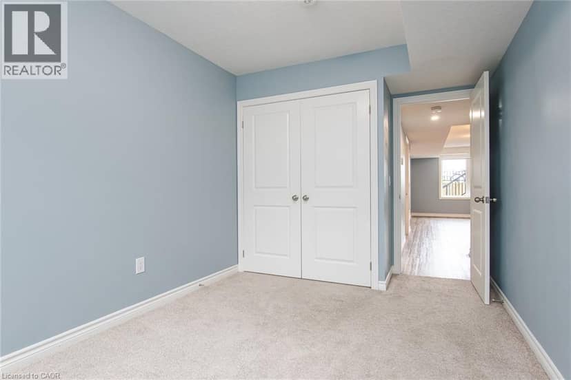 243 CHAPEL HILL Drive — photo 27 of 30