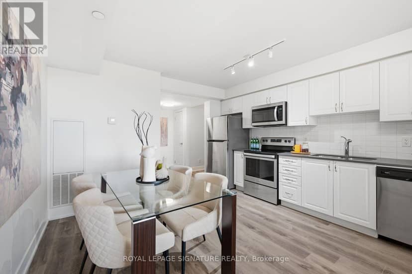 1206 - 1255 Bayly Street — photo 17 of 40