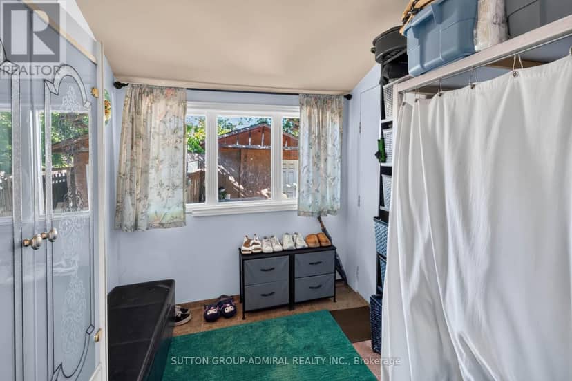 320 Weston Road — photo 12 of 26