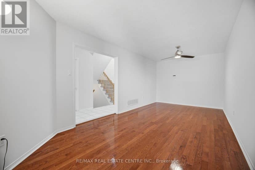 3727 Althorpe Circle — photo 9 of 40