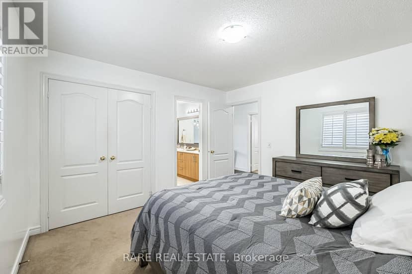 86 Vanderpool Crescent — photo 28 of 40