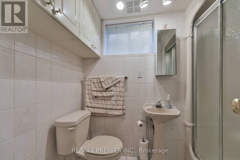 81 Macleod Street — photo 25 of 30