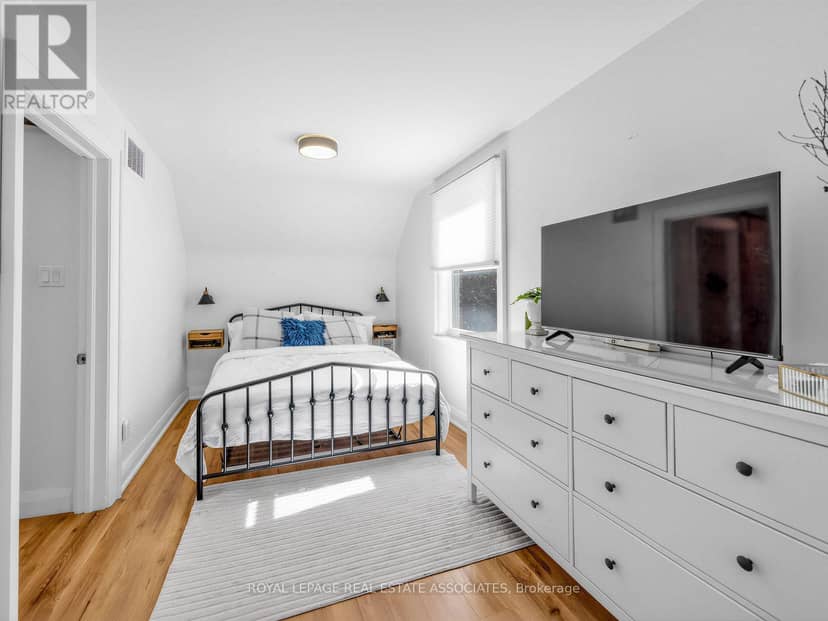 36 Jodphur Avenue — photo 17 of 37