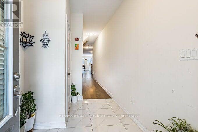 326 Bonnieglen Farm Boulevard — photo 9 of 40