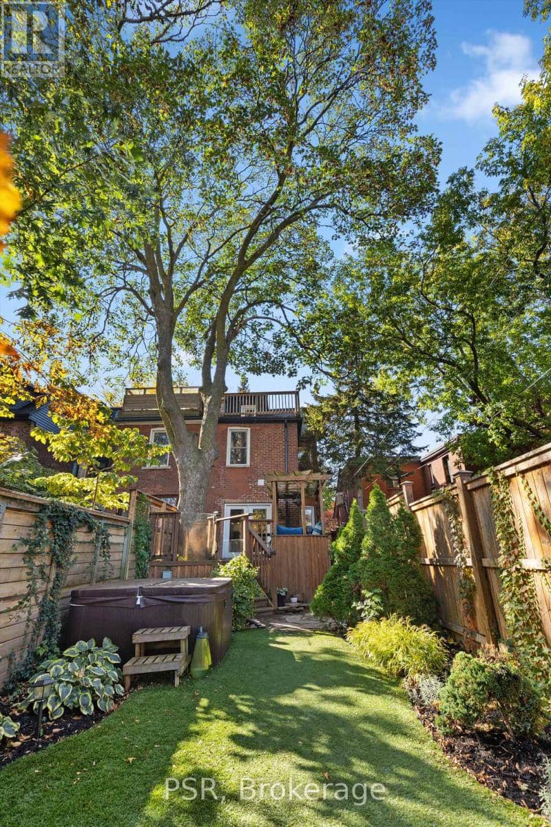 109 Macdonell Avenue — photo 17 of 40