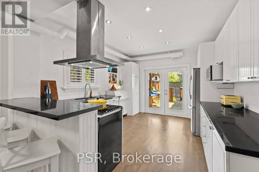 109 Macdonell Avenue — photo 9 of 40