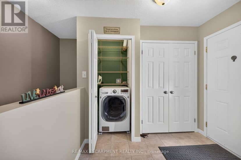 7 Powell Lane — photo 26 of 39