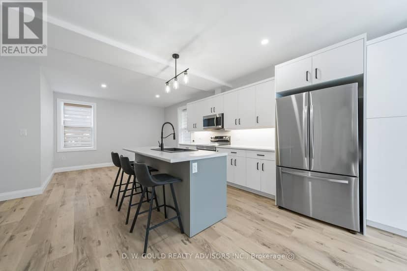 330 William Street — photo 28 of 40