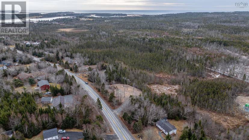 3178 Lawrencetown Road — photo 11 of 17