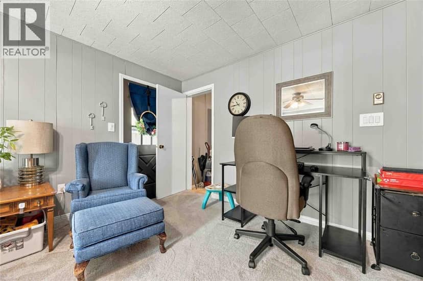 914 Retlaw DRIVE — photo 25 of 33